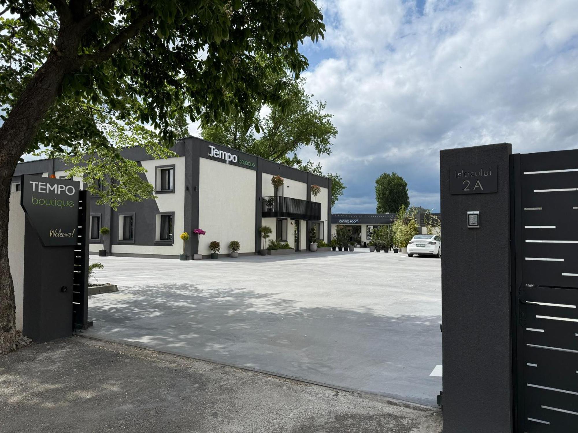 Hotel Tempo Boutique Buzau Exterior foto